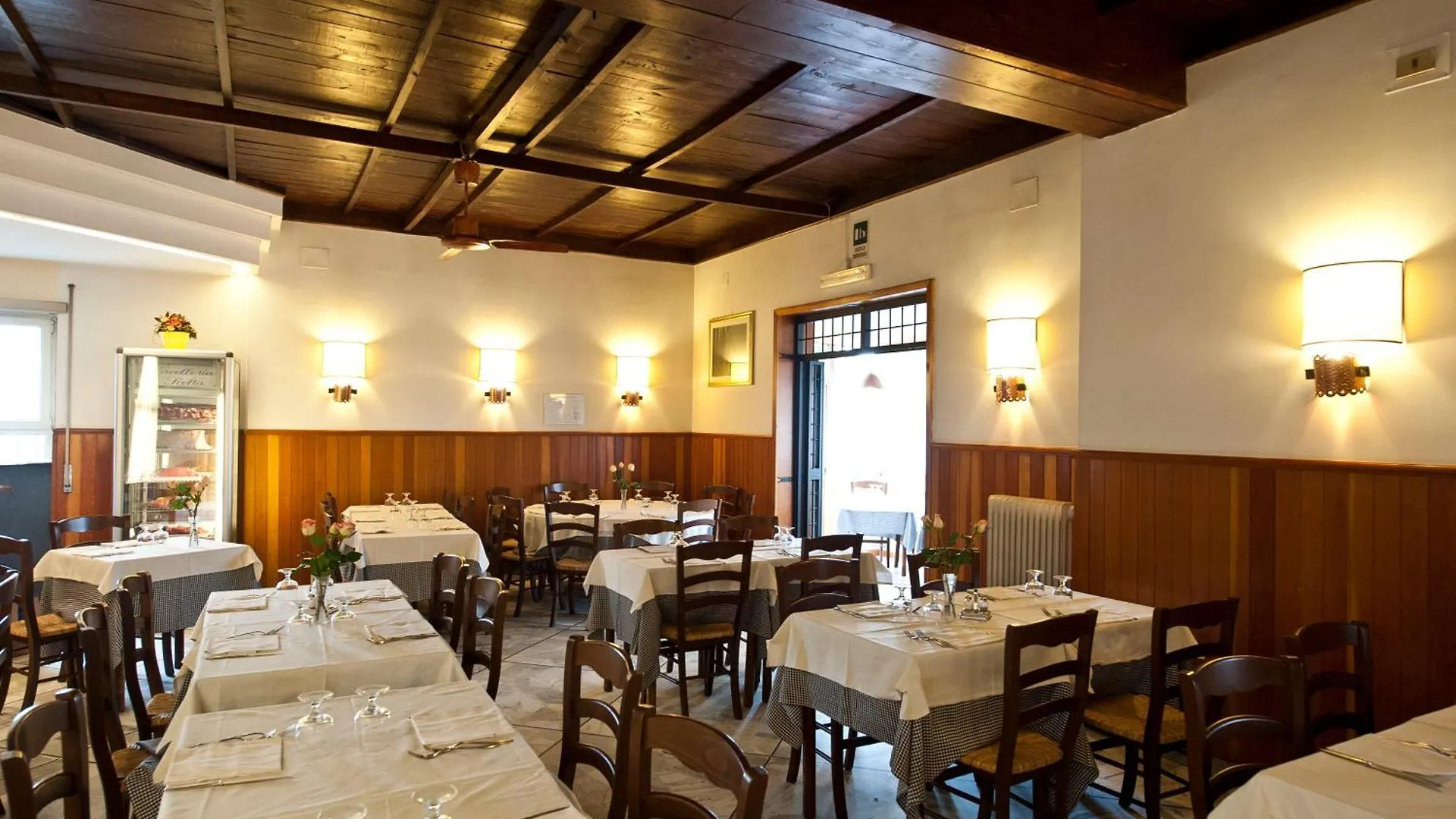 Hotel 4 Pini Labaro Italy